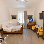 La Dimora Di B.cairoli Gæstehus 4*