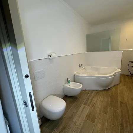 La Dimora Di B.cairoli Maison d'hôtes 4*