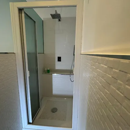 Pensjonat La Dimora Di B.cairoli 4*