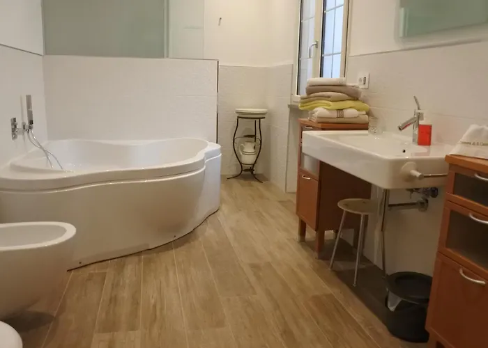 La Dimora Di B.cairoli Gasthuis 4*